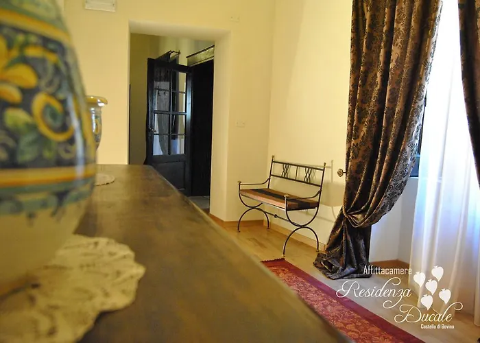 Residenza Ducale בית הארחה